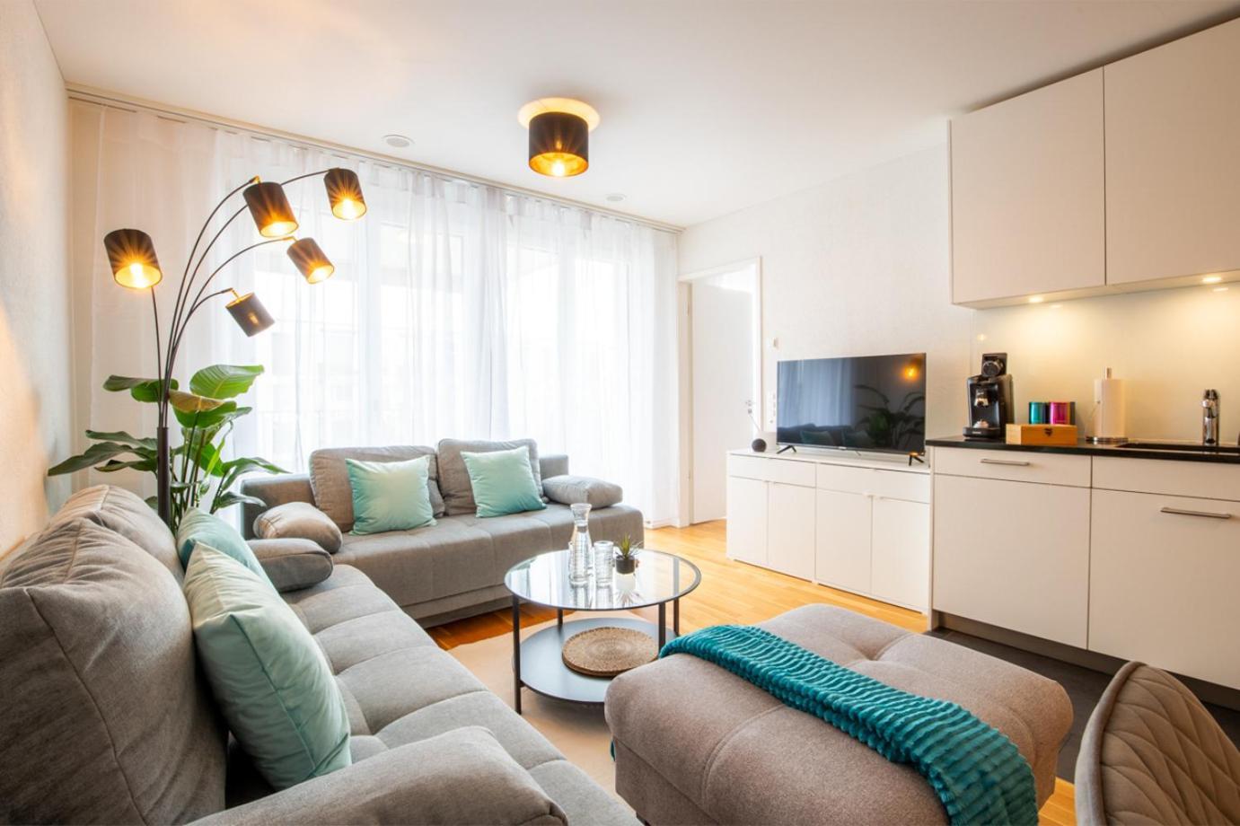Special Einstein II Apartment Basel, Messe Kleinbasel 10-Star Exterior photo